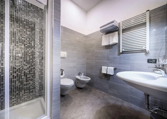 Varese Otel