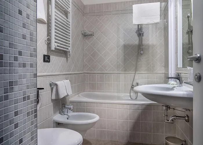 Hotel Varese Rome