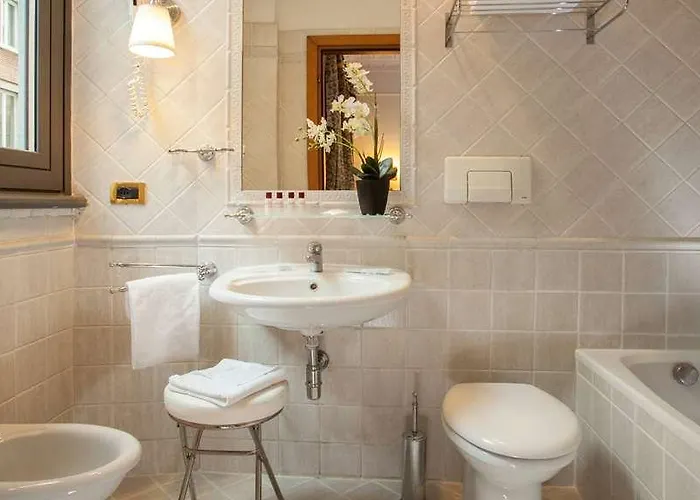 Varese Otel